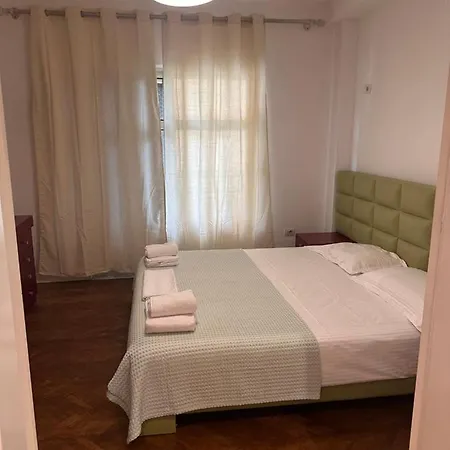 Lägenhet Noemi Tirana